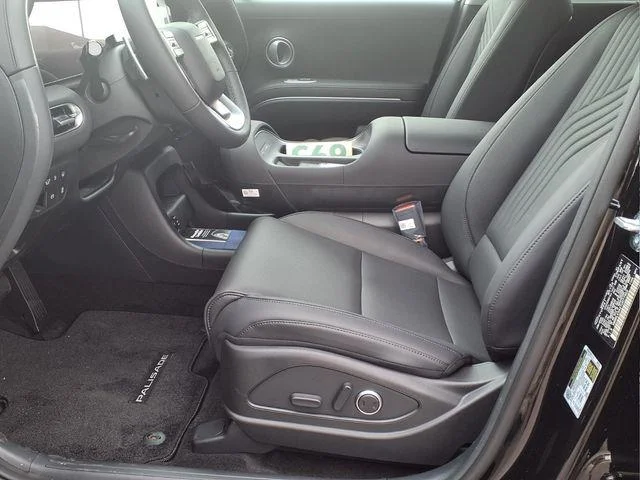 New 2026 Black Hyundai SEL image 15