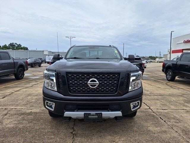 Used 2018 Magnetic Black Nissan PRO-4X image 2
