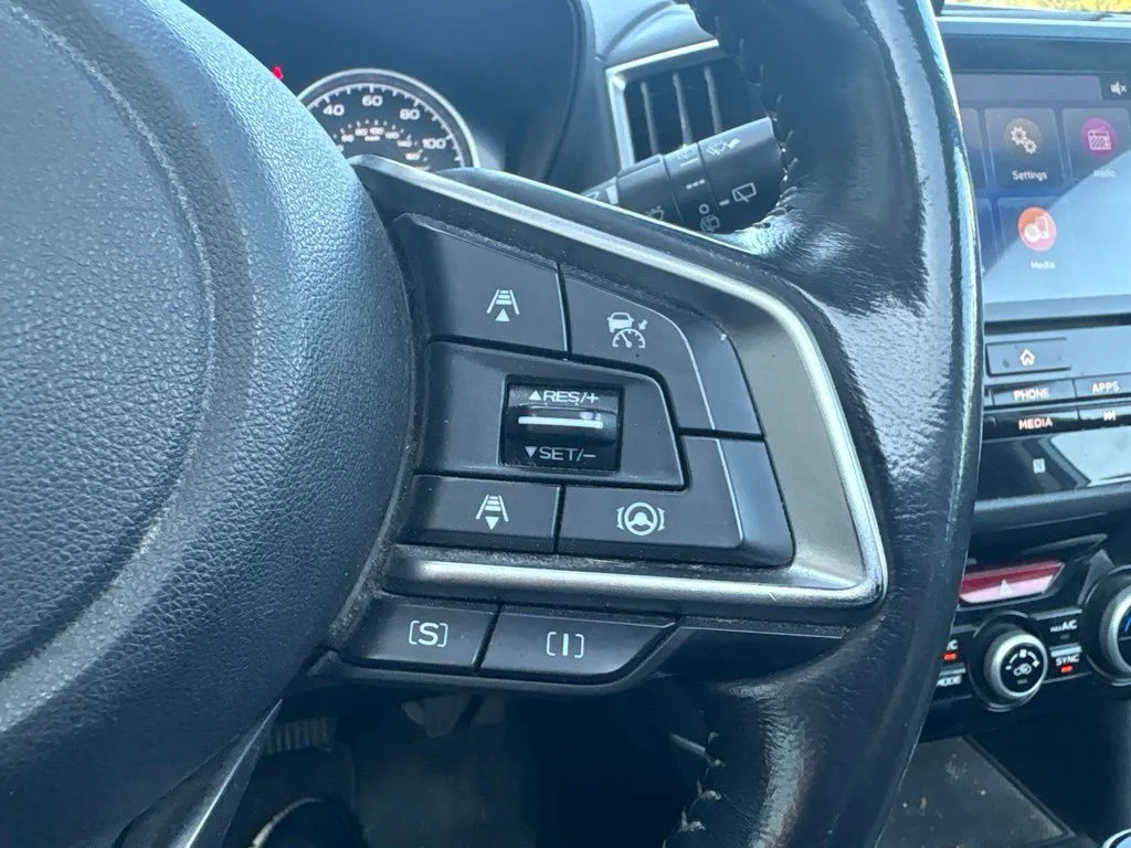 Used 2020 Silver Subaru Limited image 19