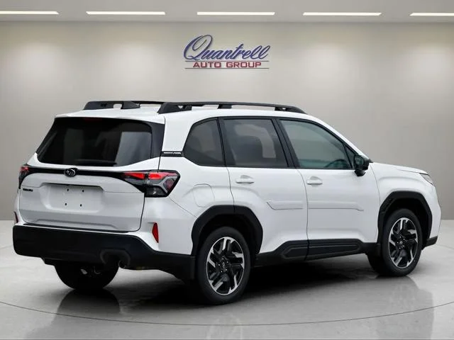 New 2026 CRYSTAL WHITE PEARL Subaru Limited image 4