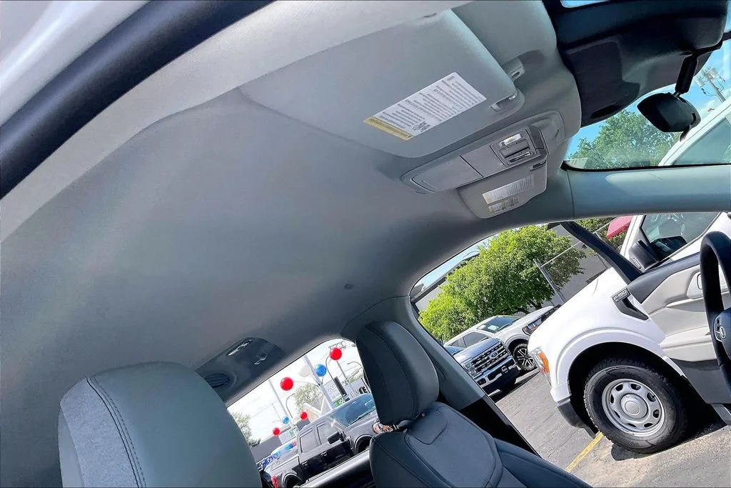 New 2026 Space White Metallic Ford Active image 21