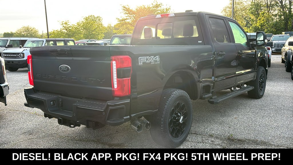 New 2026 Agate Black Metallic Ford Lariat image 30