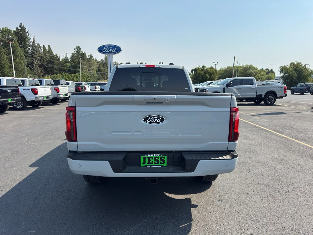New 2026 Avalanche Ford XLT image 4