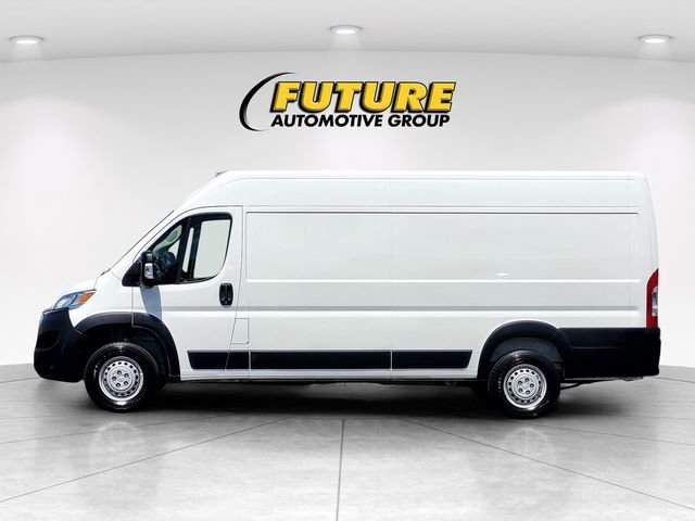 Used 2025 White Ram High Roof image 7