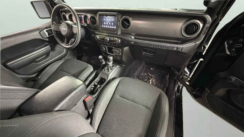 Used 2022 Black Jeep Sport 4x4 image 30