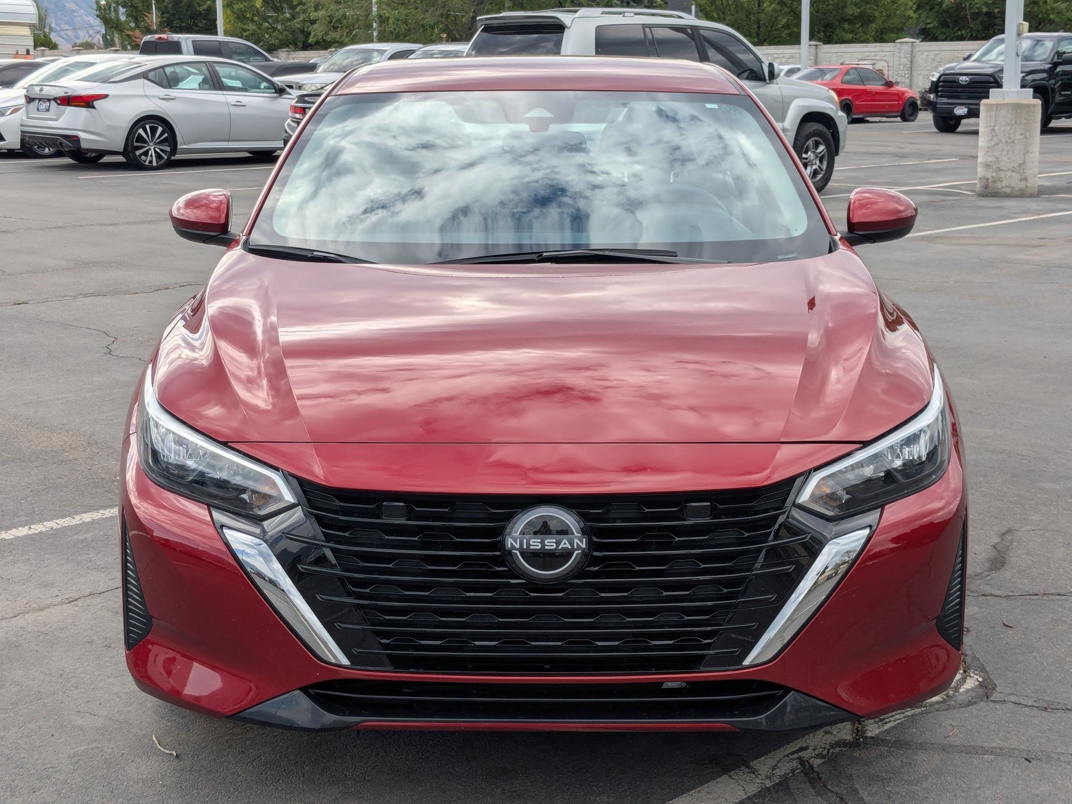 Used 2025 Scarlet Ember Tintcoat Nissan SV image 9