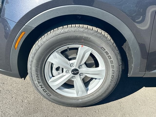 Certified Used 2026 Gray Kia LX image 31