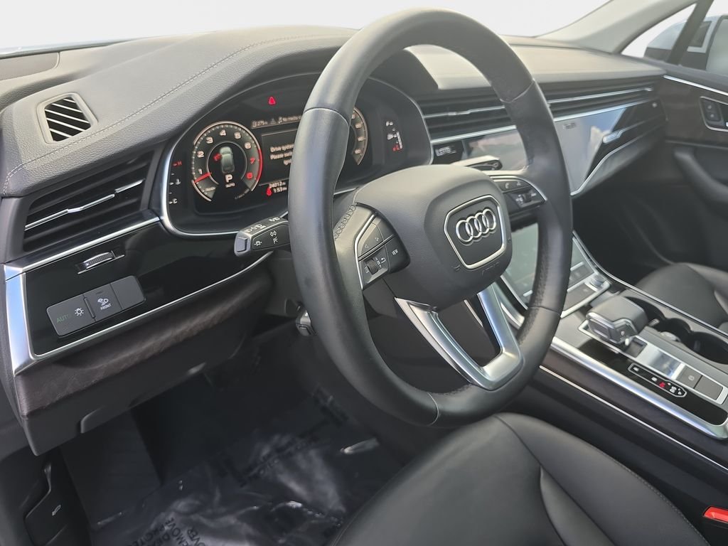 Used 2023 White Audi 55 Premium image 24