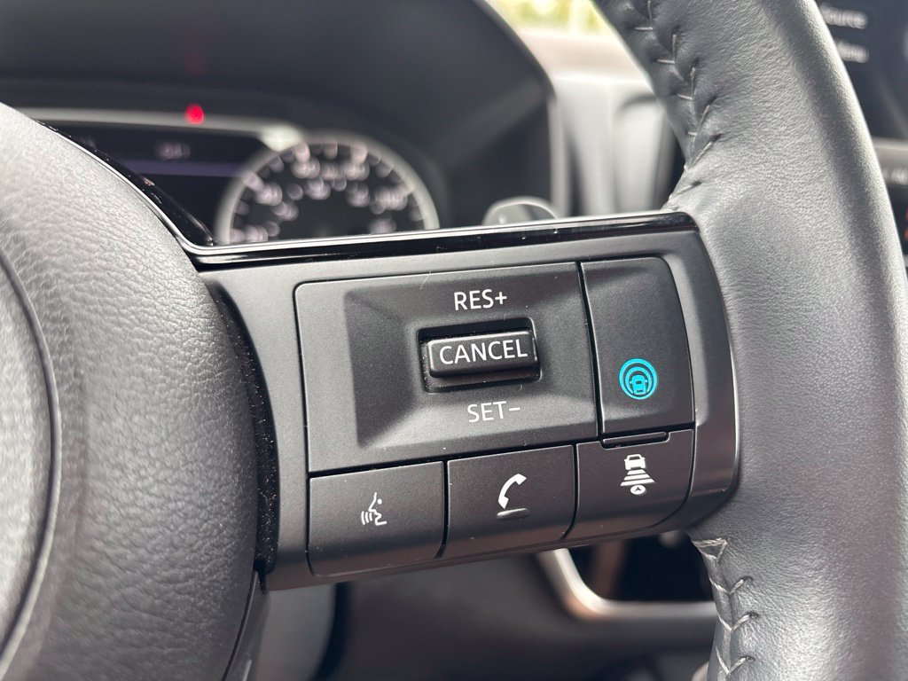 Used 2023 Black Nissan SL image 24