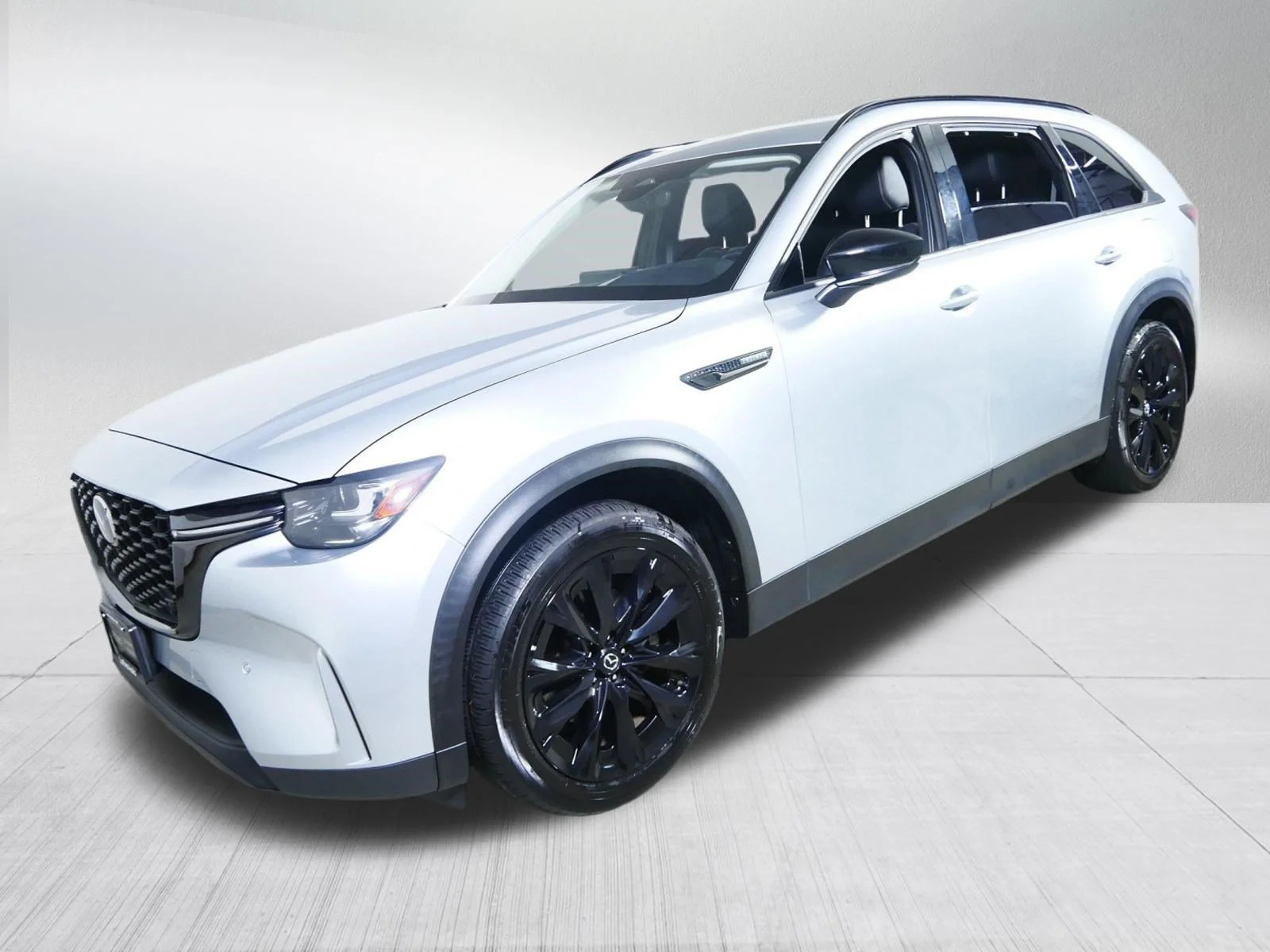 Used 2025 Sonic Silver Mazda Premium Sport image 3