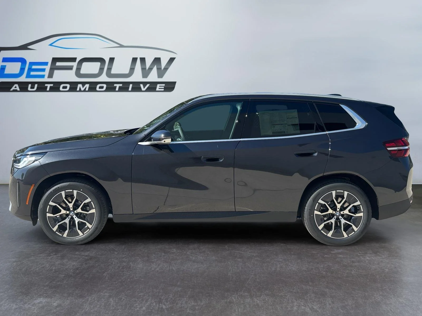 Used 2026 Dark Graphite Metallic BMW 30 xDrive image 6
