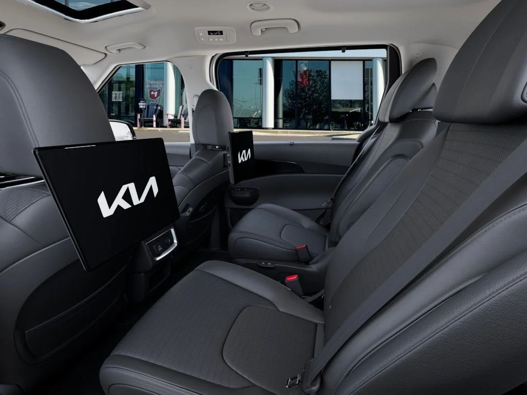 New 2026 Ivory Silver Kia SX Prestige image 18