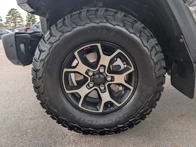 Used 2021 Gray Clearcoat Jeep Unlimited Rubicon image 7