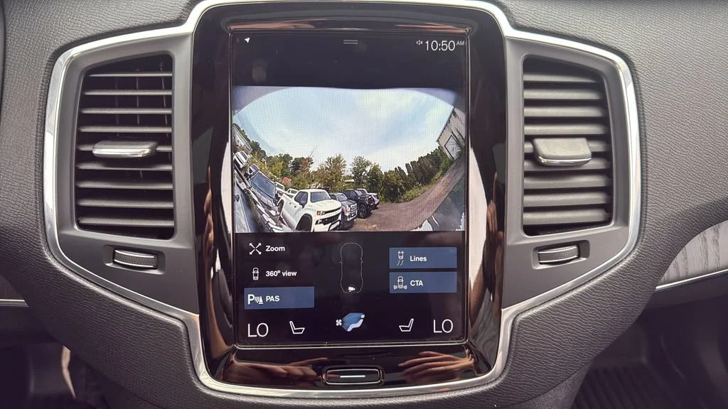 Used 2020 Gray Volvo T6 Momentum 7 Passenger image 35