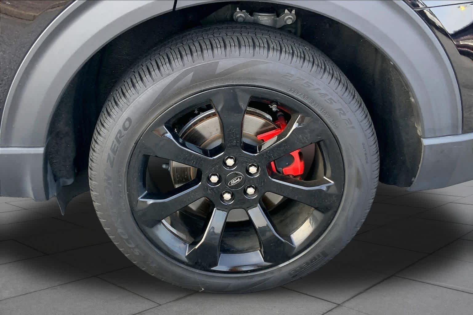 Used 2020 Agate Black Metallic Ford ST image 19