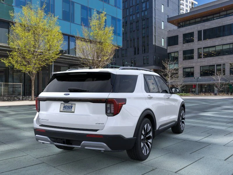 New 2026 Star White Metallic Tri-Coat Ford Platinum™ image 8