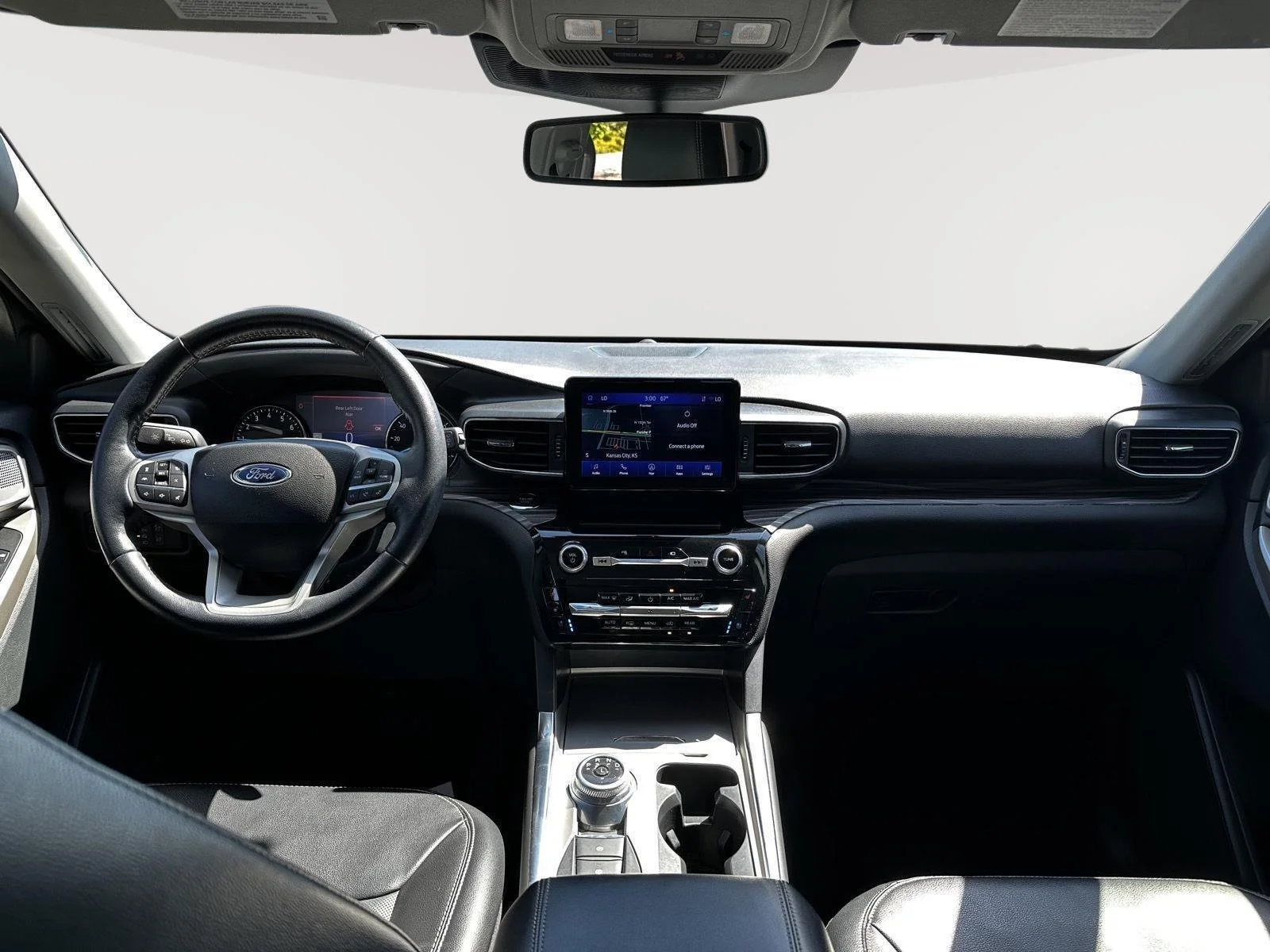 2023 Ford Explorer Limited - Photo 22