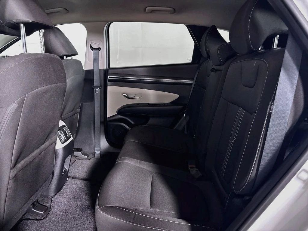 Used 2024 White Hyundai SEL image 20