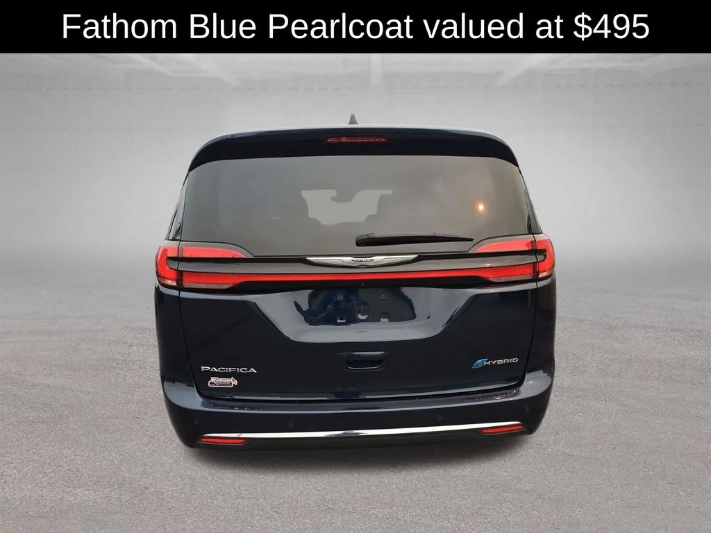 Used 2024 Blue Chrysler Select image 4