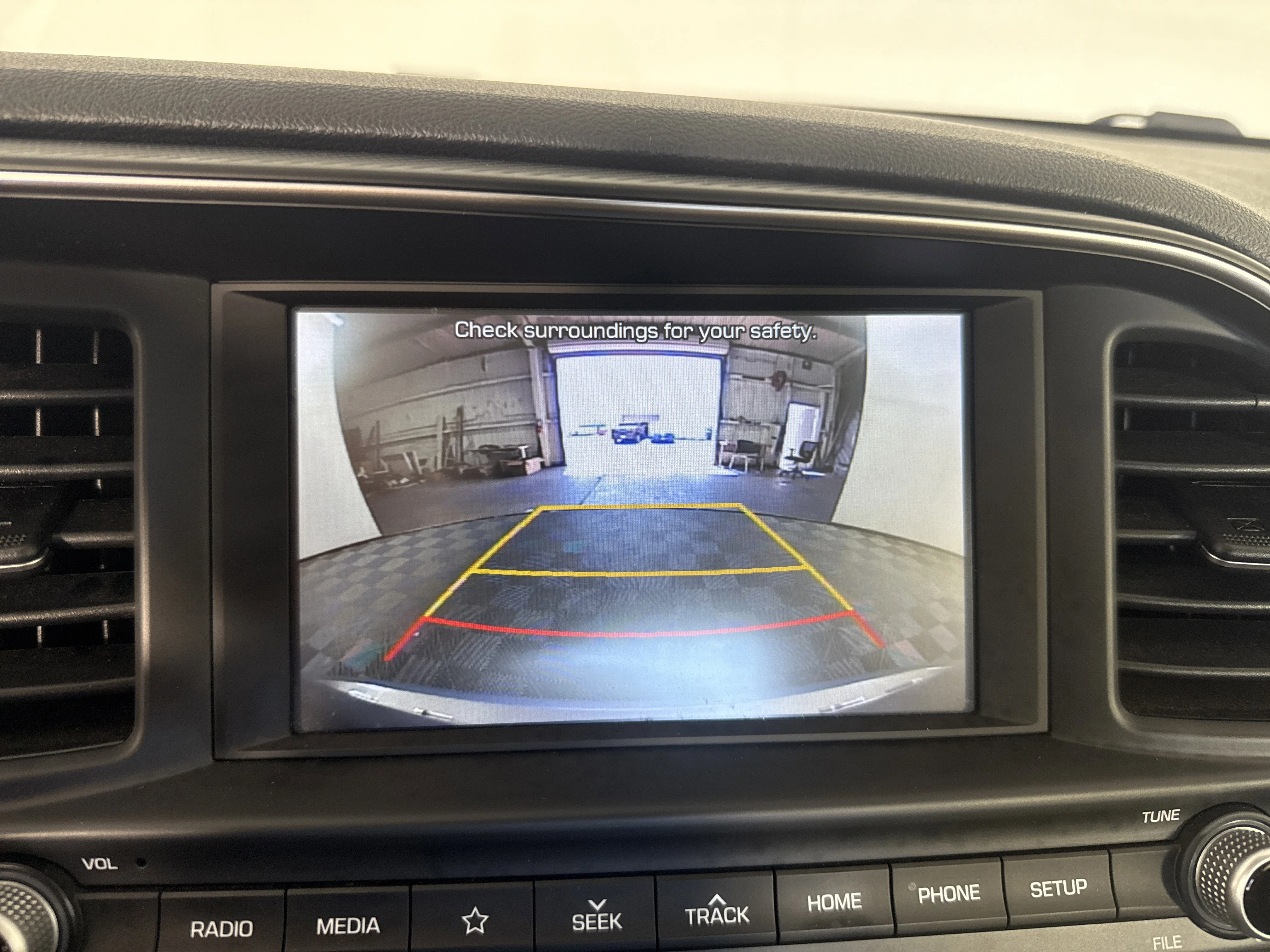 Used 2020 Fluid Metal Hyundai Value Edition image 28