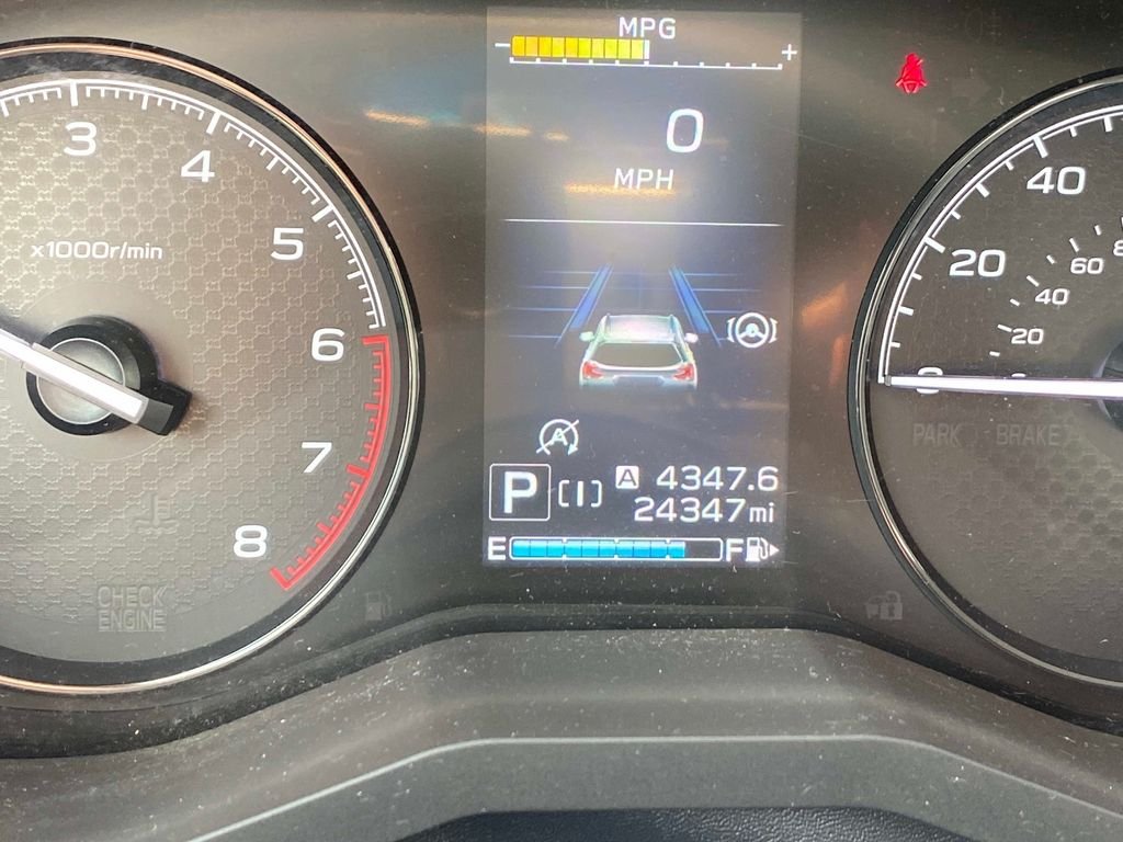 Used 2021 Green Subaru Base image 33