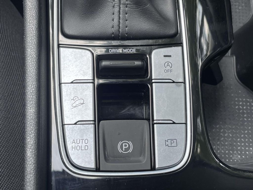 Certified Used 2022 Gray Hyundai SEL image 30