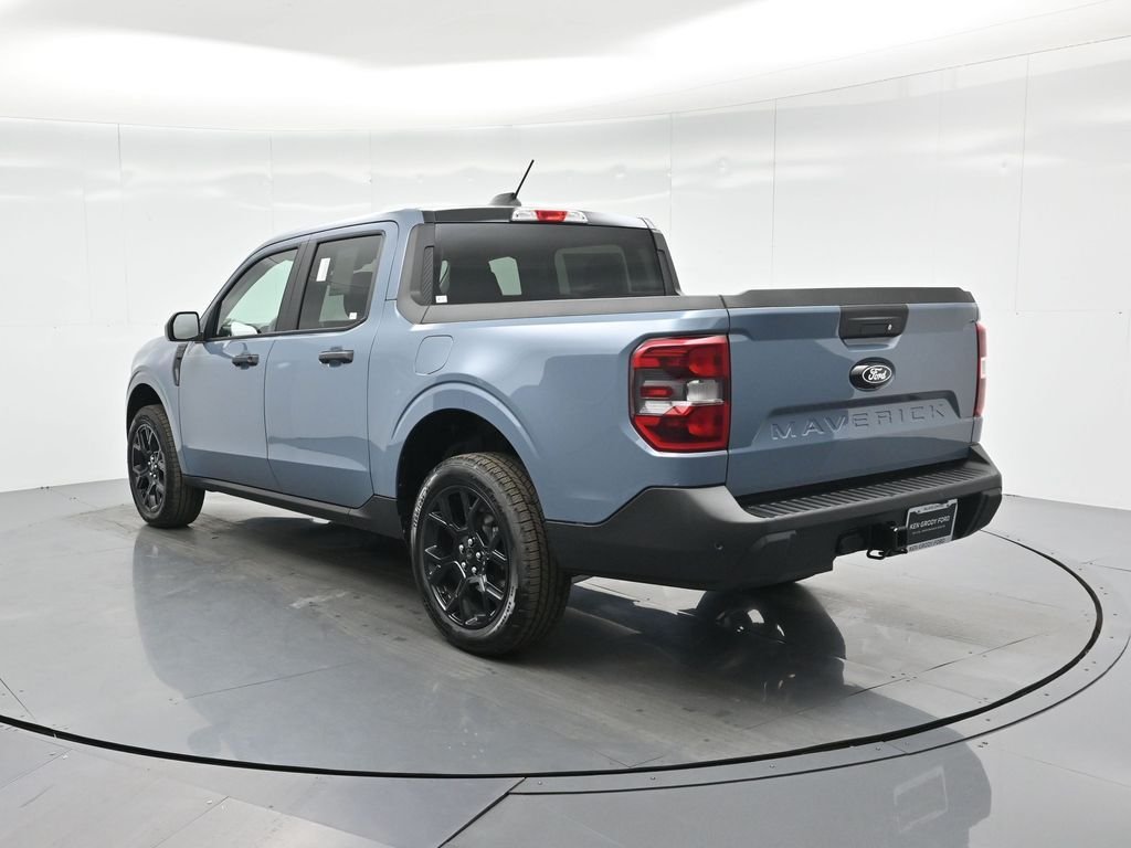 New 2025 Azure Gray Metallic Tri-Coat Ford XLT image 23