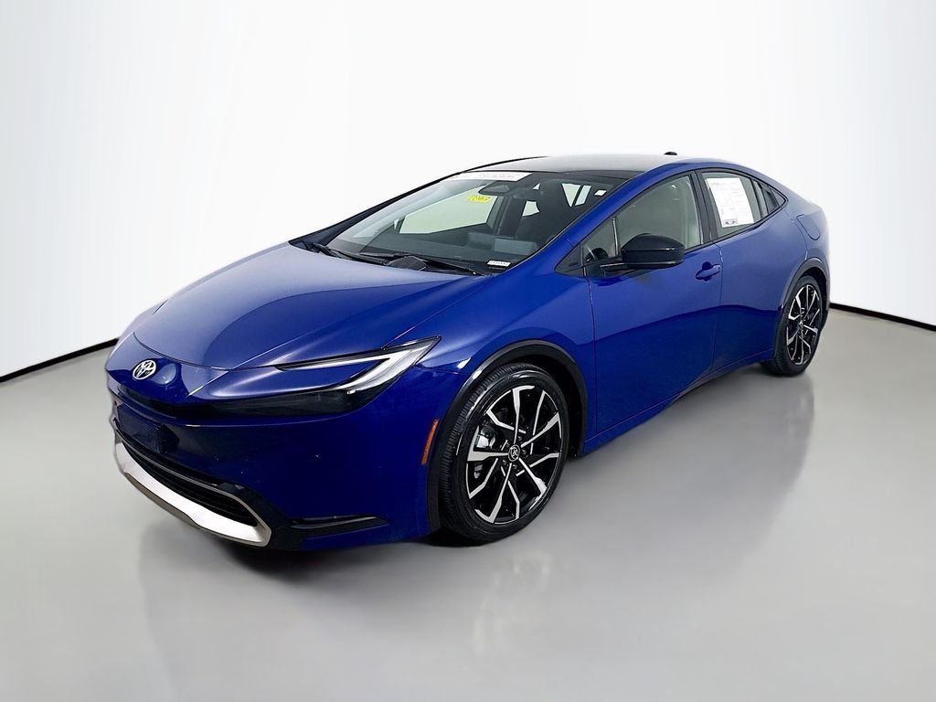 Used 2024 Reservoir Blue Toyota XSE image 3