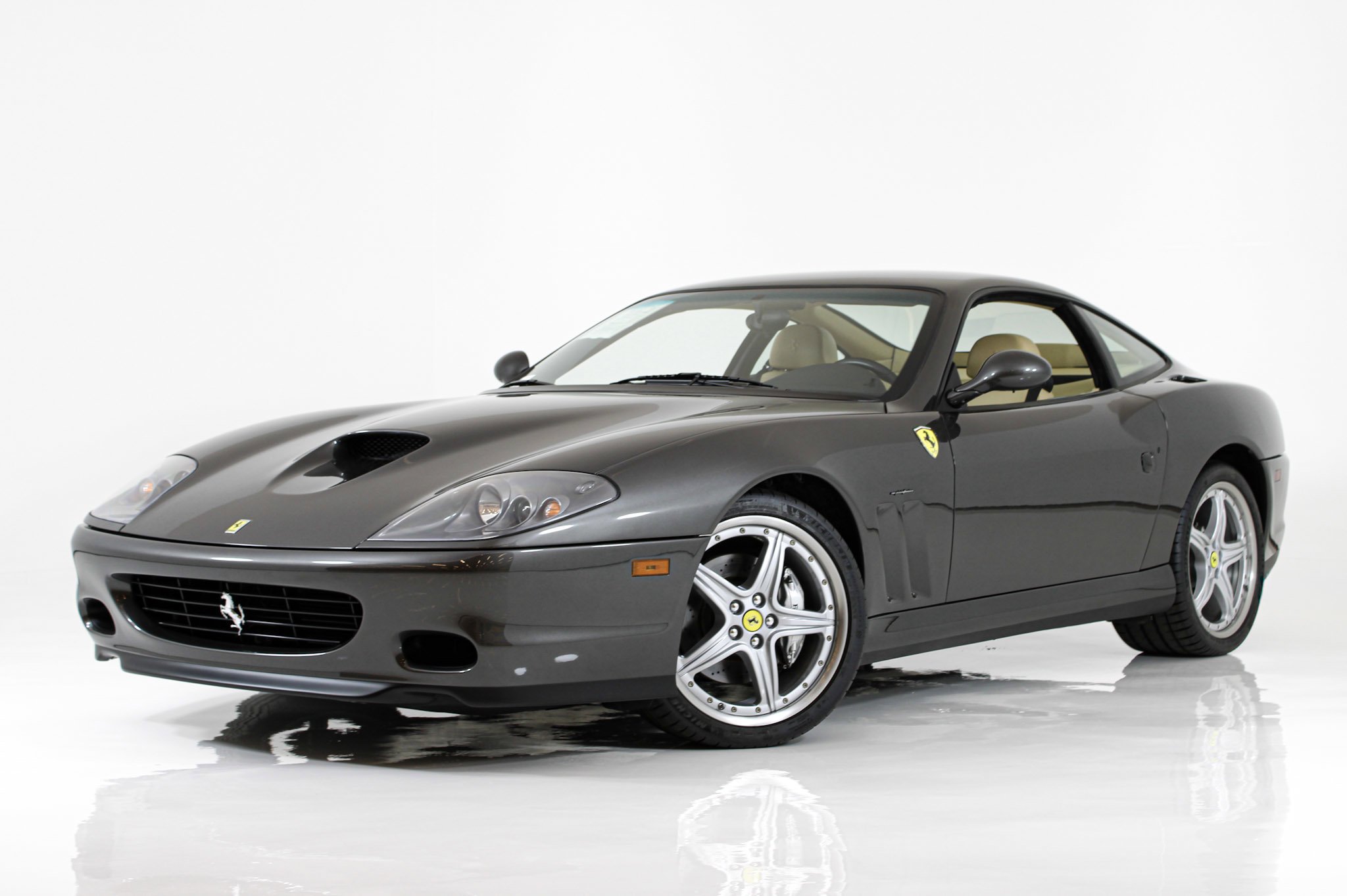 Used 2003 Gray Ferrari  image 43