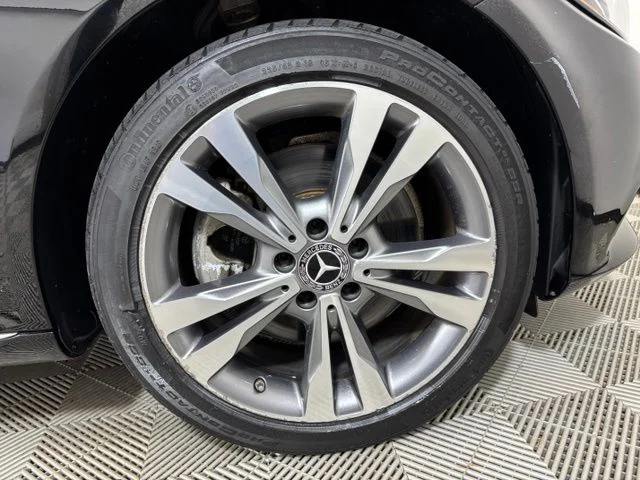 Used 2018  Mercedes-Benz C 300 image 23