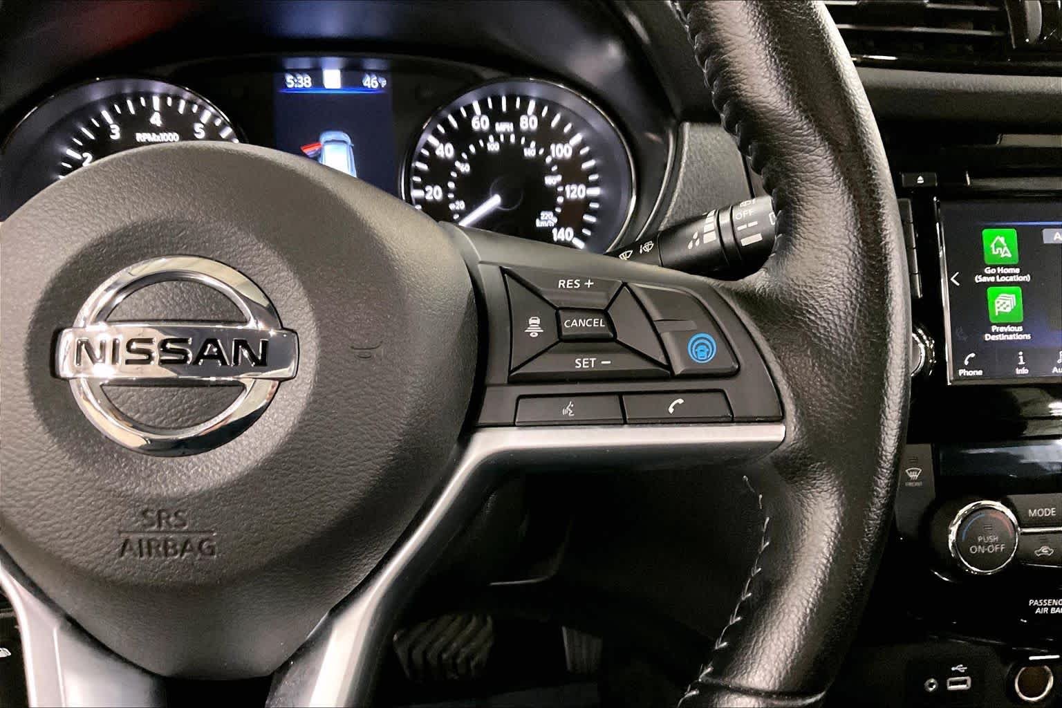 Used 2022 Gun Metallic Nissan SL image 24