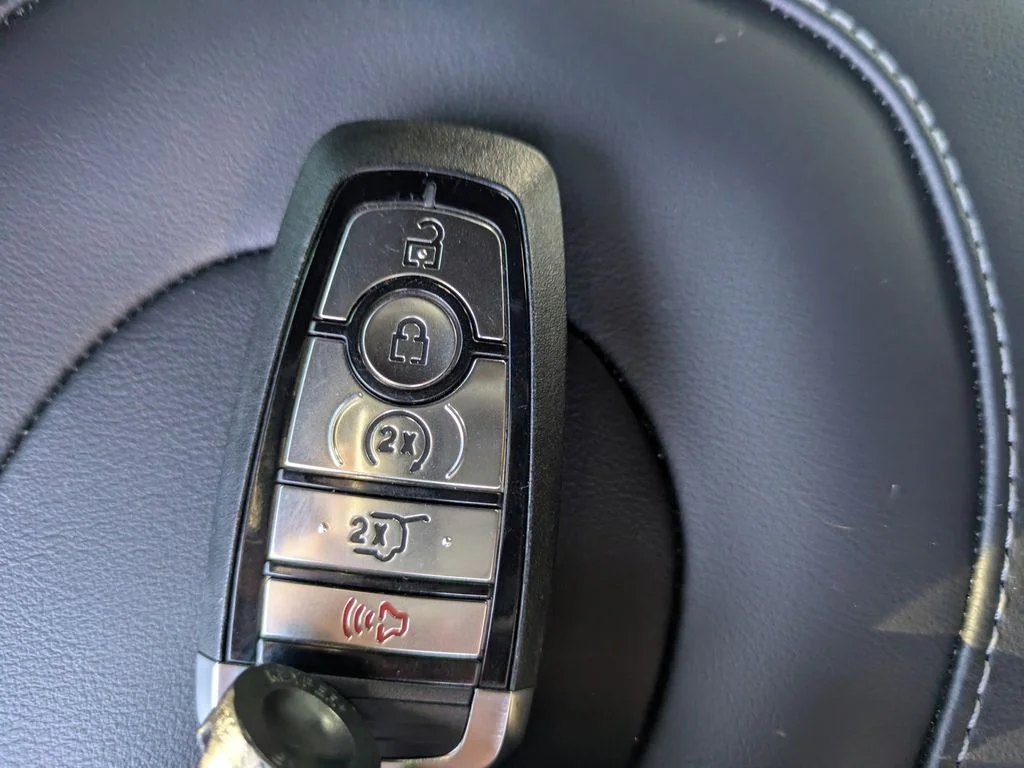 2025 Ford Expedition Platinum - Photo 37