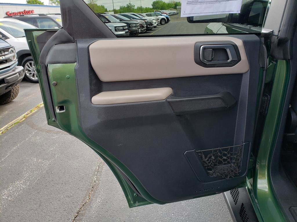 Used 2022 Green Metallic Ford  image 14