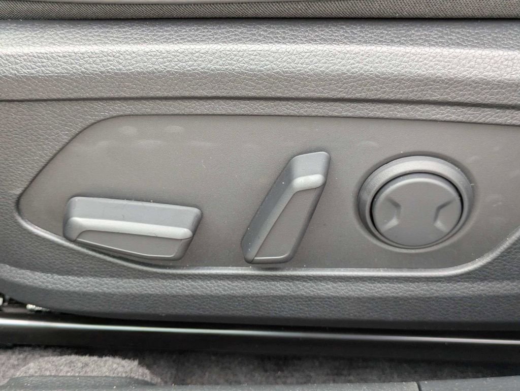 New 2026 Snow White Pearl Kia GT-Line FWD image 20
