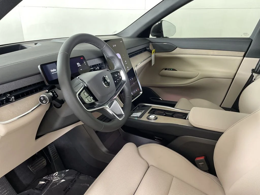 Used 2025 White Volvo Twin Motor Performance Plus image 22