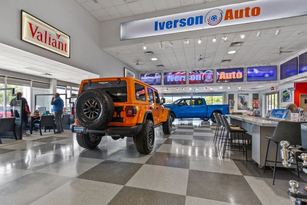 Used 2024 Gray Jeep Series II image 9