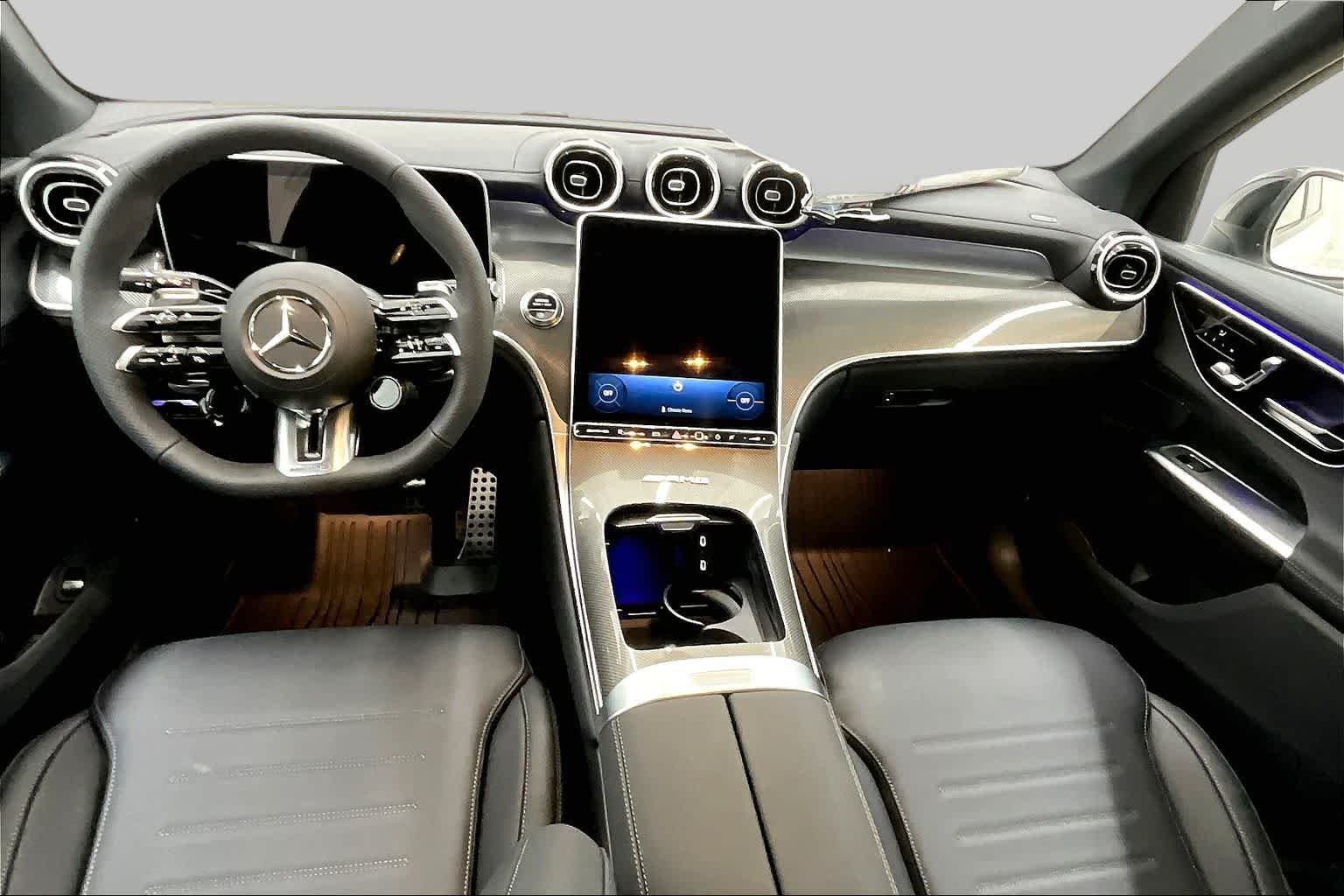 New 2026 Polar White Mercedes-Benz AMG® GLC 43 image 5