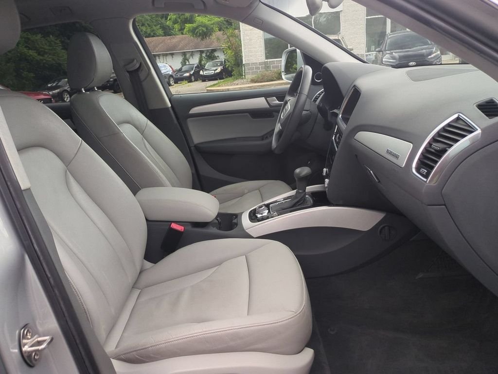 Used 2013 Silver Audi 3.0T Premium Plus image 29