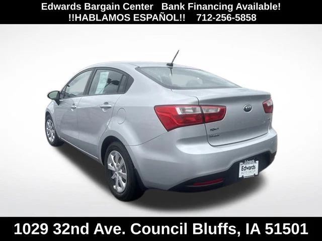 Used 2015 Silver Kia LX image 5