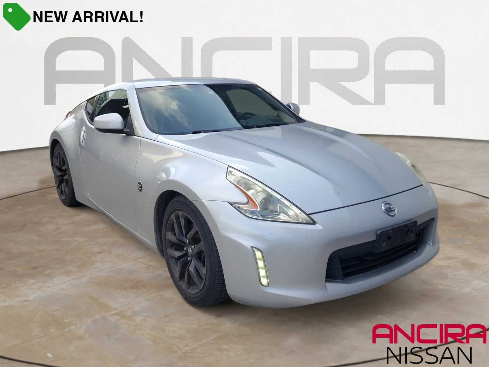 2017 Nissan 370Z Coupe 7A/T's photo