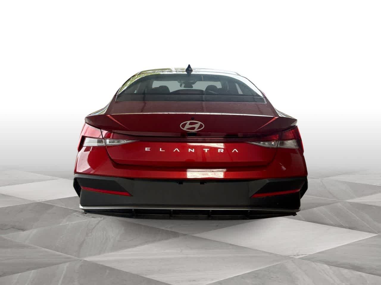 2025 Hyundai Elantra SE - Photo 7