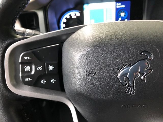 Used 2022 Oxford White Ford Wildtrak image 25