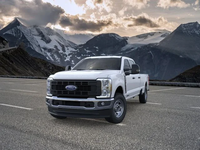 New 2026 Oxford White Ford XL image 2