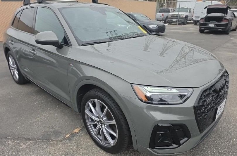 Used 2023 Gray Audi 55 Premium Plus image 1