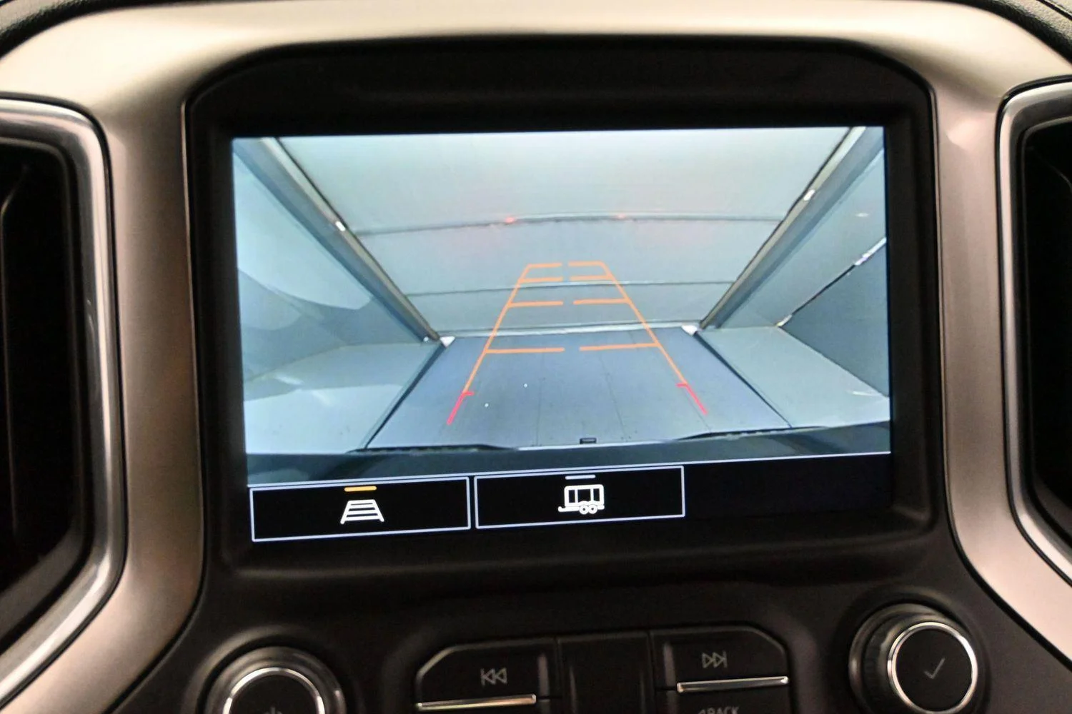 Used 2021 Shadow Gray Metallic Chevrolet LT image 22