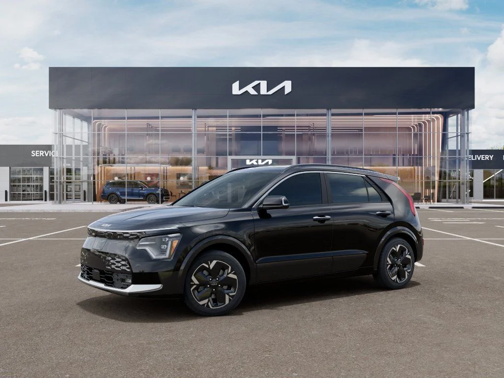 New 2026 Black Kia Wave image 3