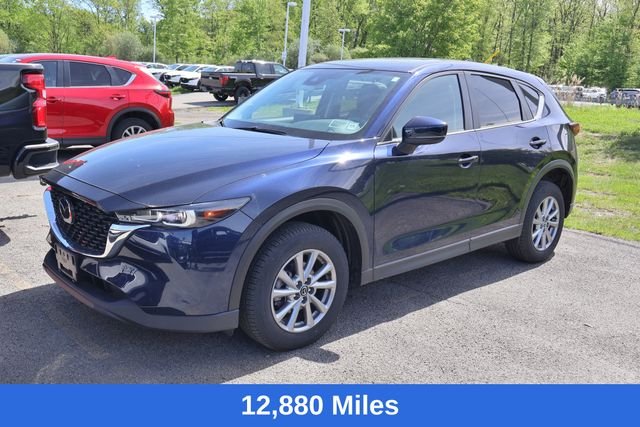 2023 Mazda CX-5 S Preferred package Auto AWD's photo