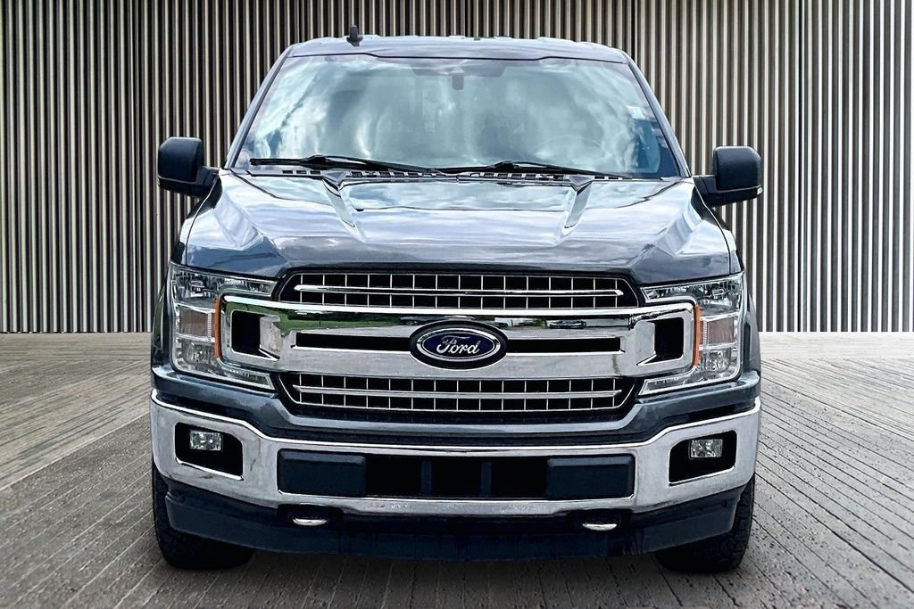 Used 2019 Gray Ford XLT image 4