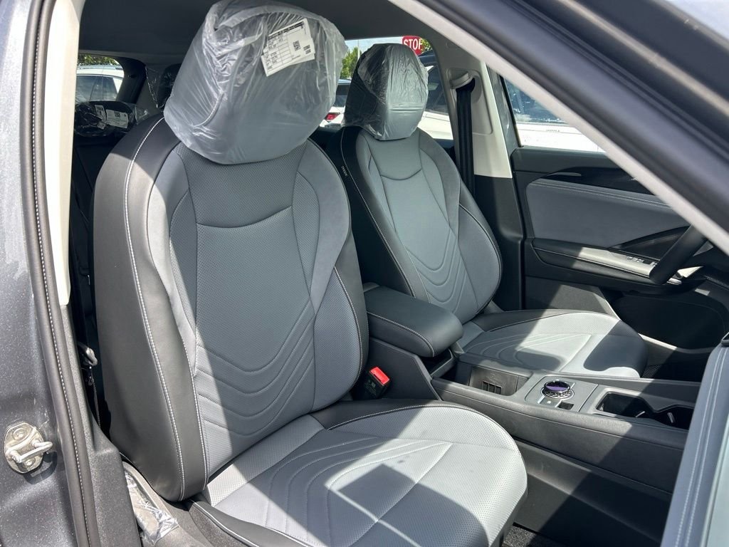 New 2026 Gray Volkswagen 2.0T SE image 43