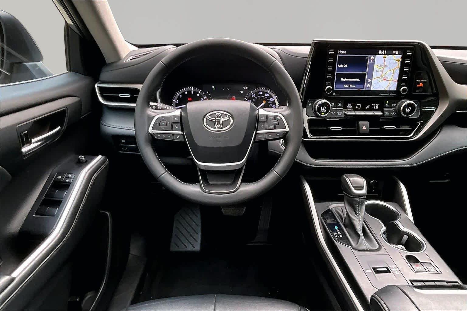 Used 2022 Celestial Silver Metallic Toyota XLE image 6